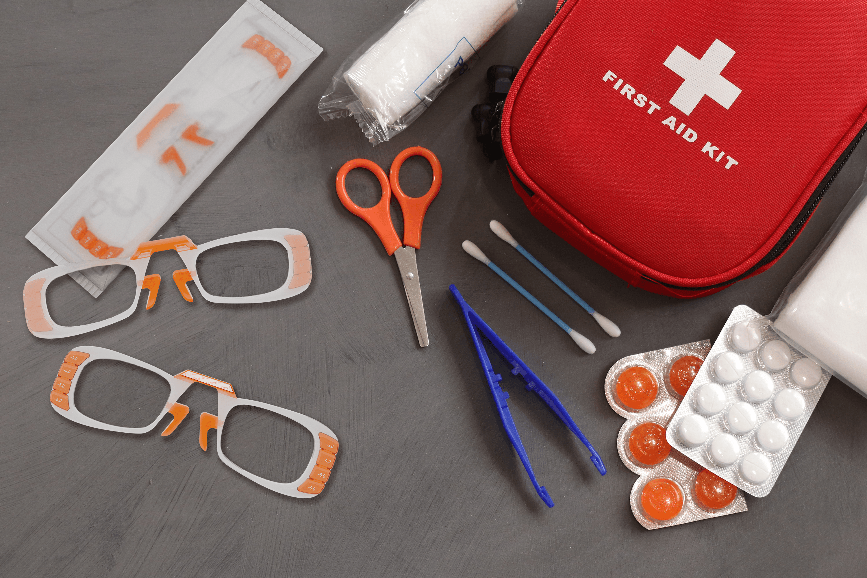 3D2C emergency glasses kit